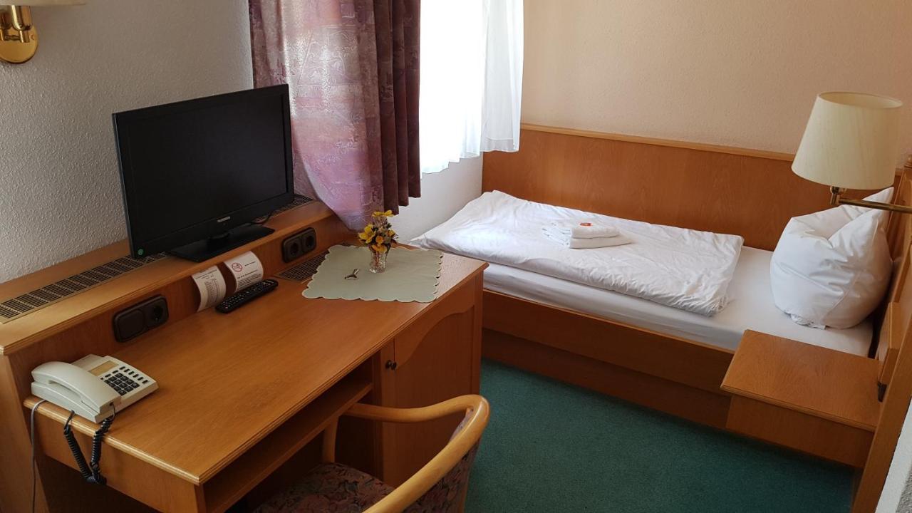 Hotel Sachsenhof Riesa Εξωτερικό φωτογραφία